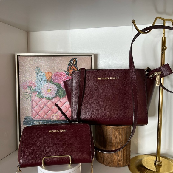 Michael Kors Burgundy Bag and Wallet Comi - Picture 1 of 10